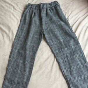 Trendy Gray Plaid Pants – Kids Size 7Y